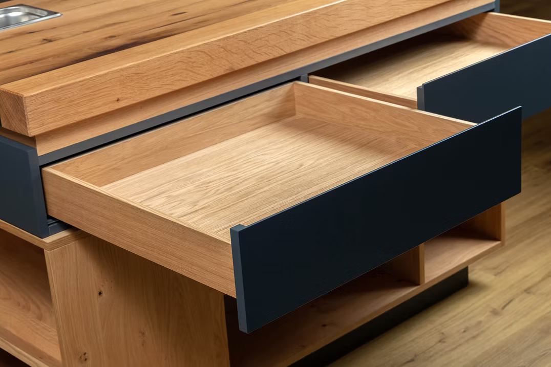 bulbaum "handgemaach" Kücheninsel "kichen woan"