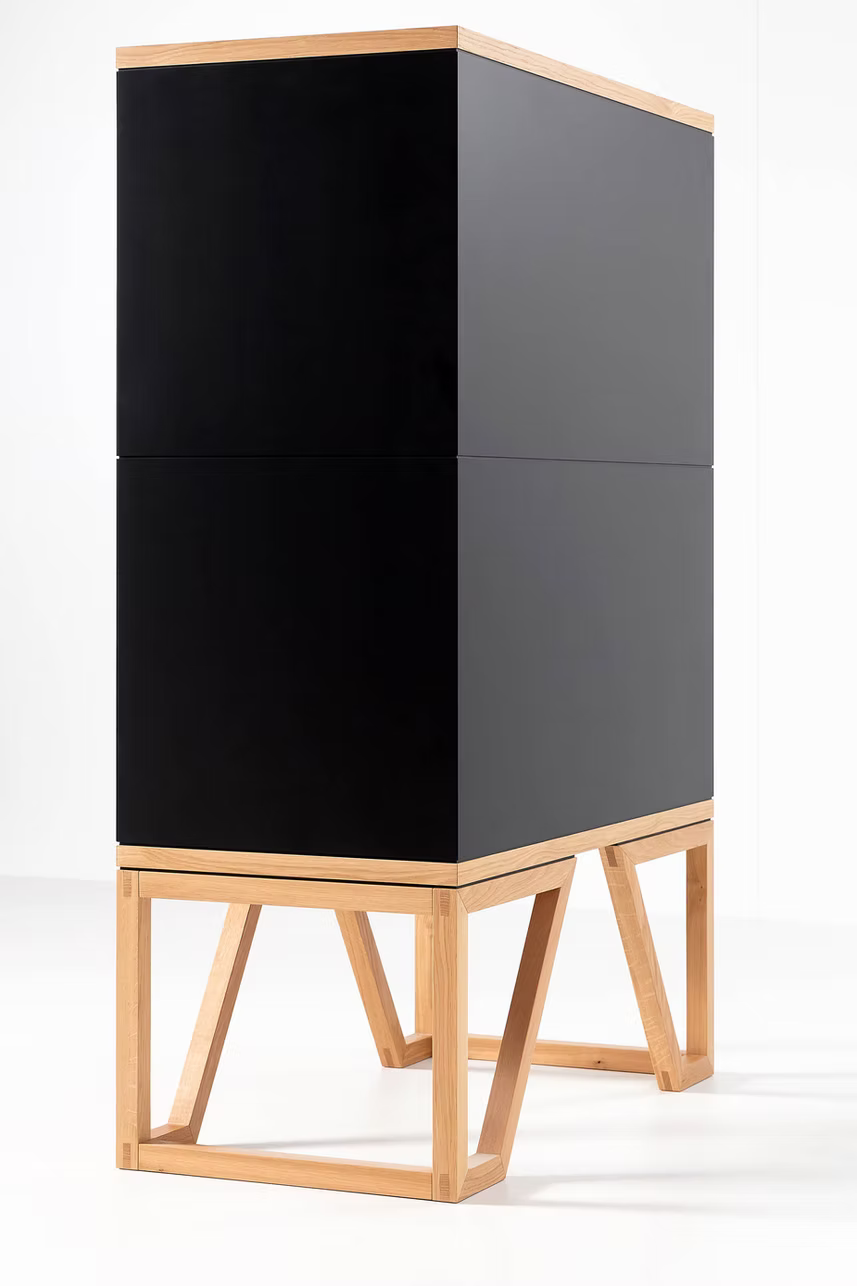 bulbaum "handgemaach" Barschrank "Wirtsmaan"