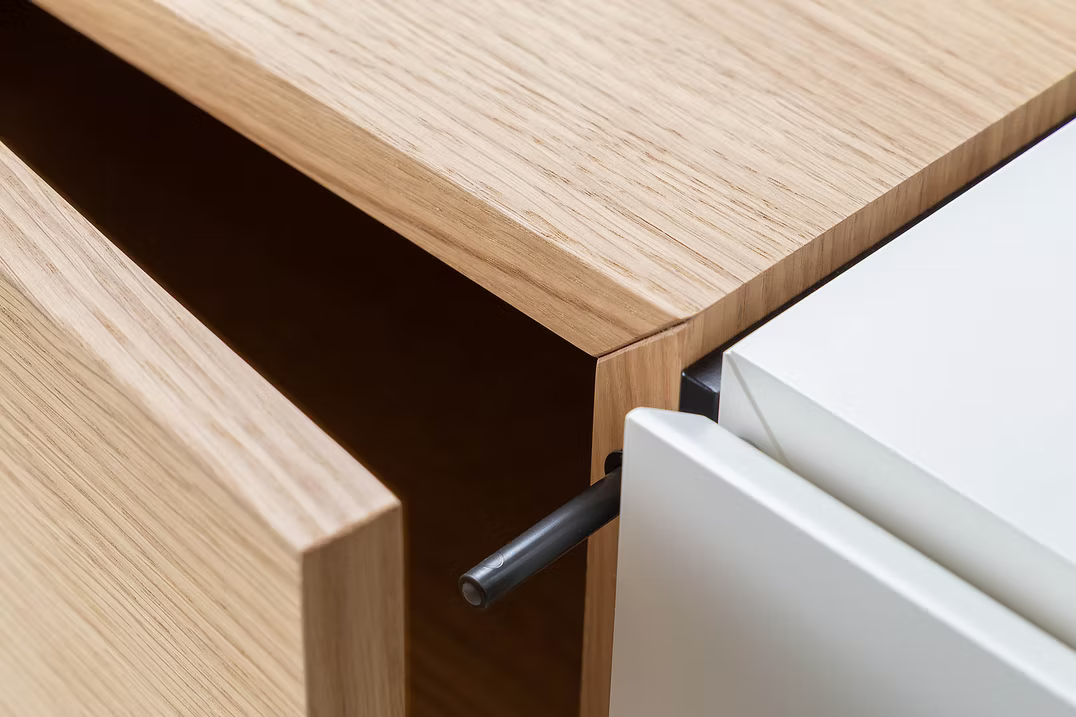 bulbaum "handgemaach" Lowboard "drei mäta"