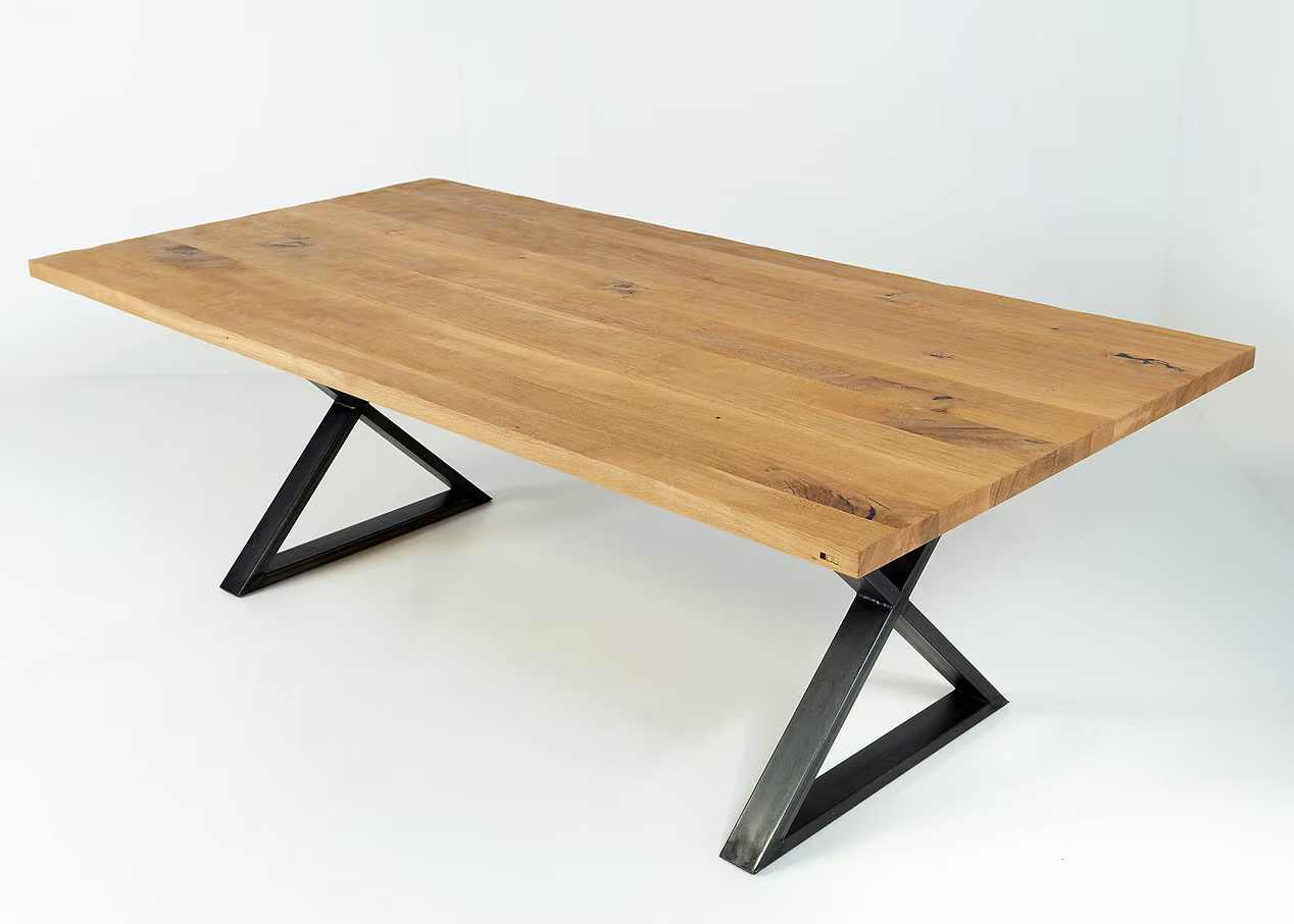 bulbaum "handgemaach" Esstisch "X-Bähn"