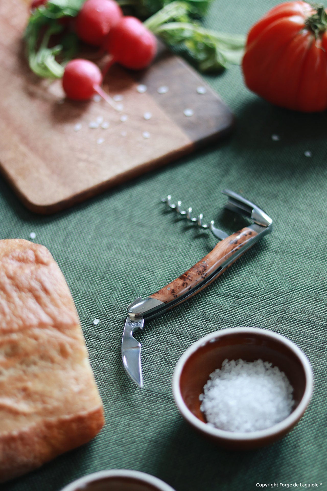 Laguiole Sommelier Messer satiniert mit Griff aus Wachholder