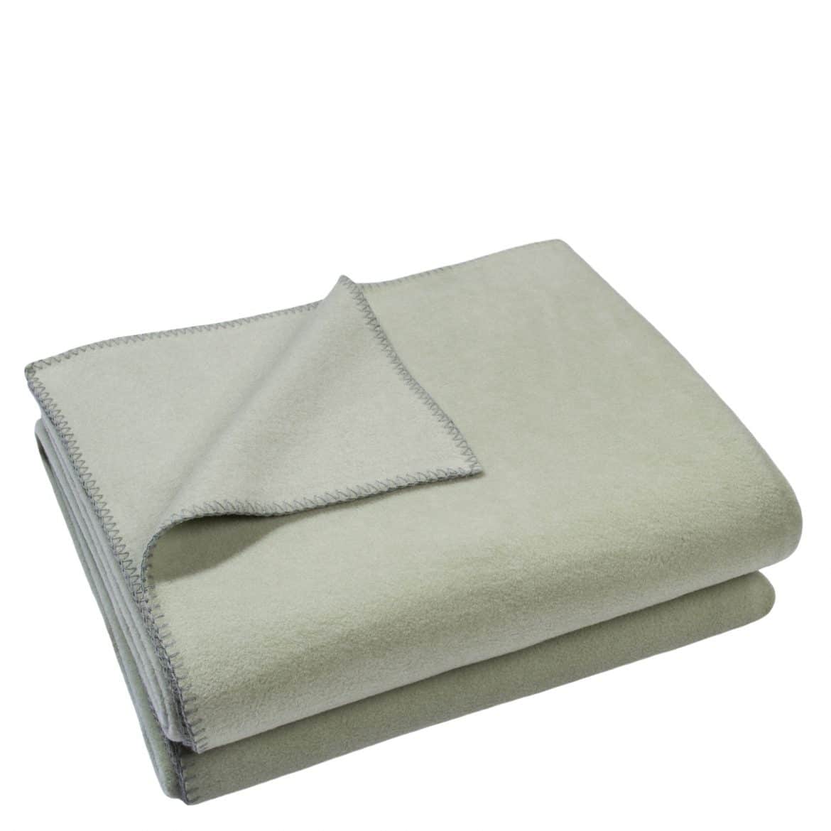 Zoeppritz Soft-Fleece Decke Farbe 620 milky green 110 x 160 cm